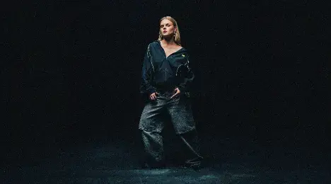 STØJ! præsenterer Karoline Mousing