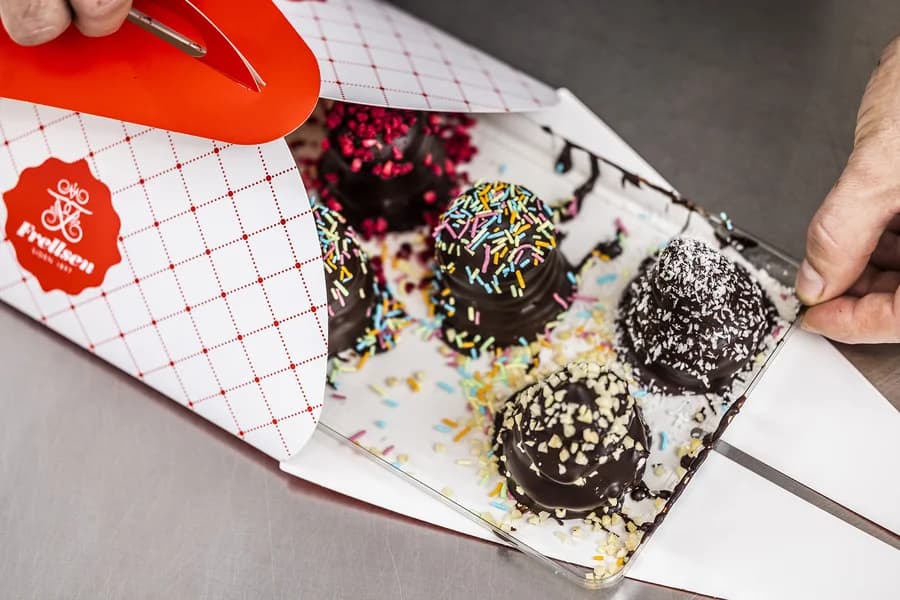 Flødebollekursus for børn og børnefamilier hos Frellsen Chokolade
